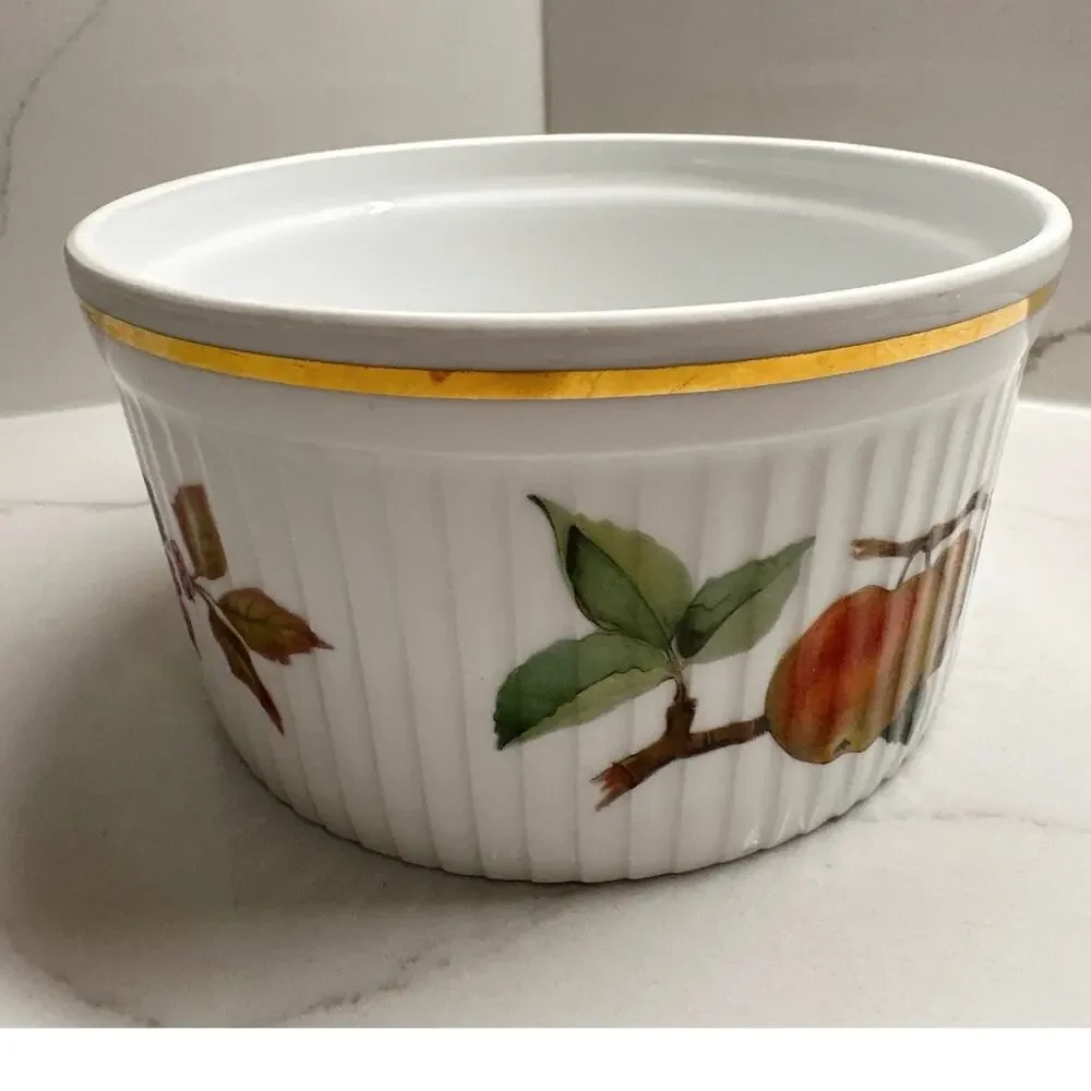 Royal Worcester Evesham Gold Souffle Dish 5.5” Fine Porcelain England